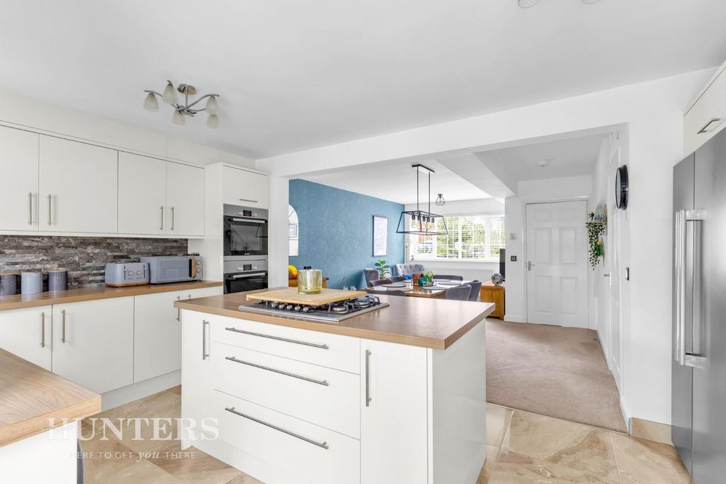 Property photo 3 of 28 Open Plan Dining Kitchen And Living