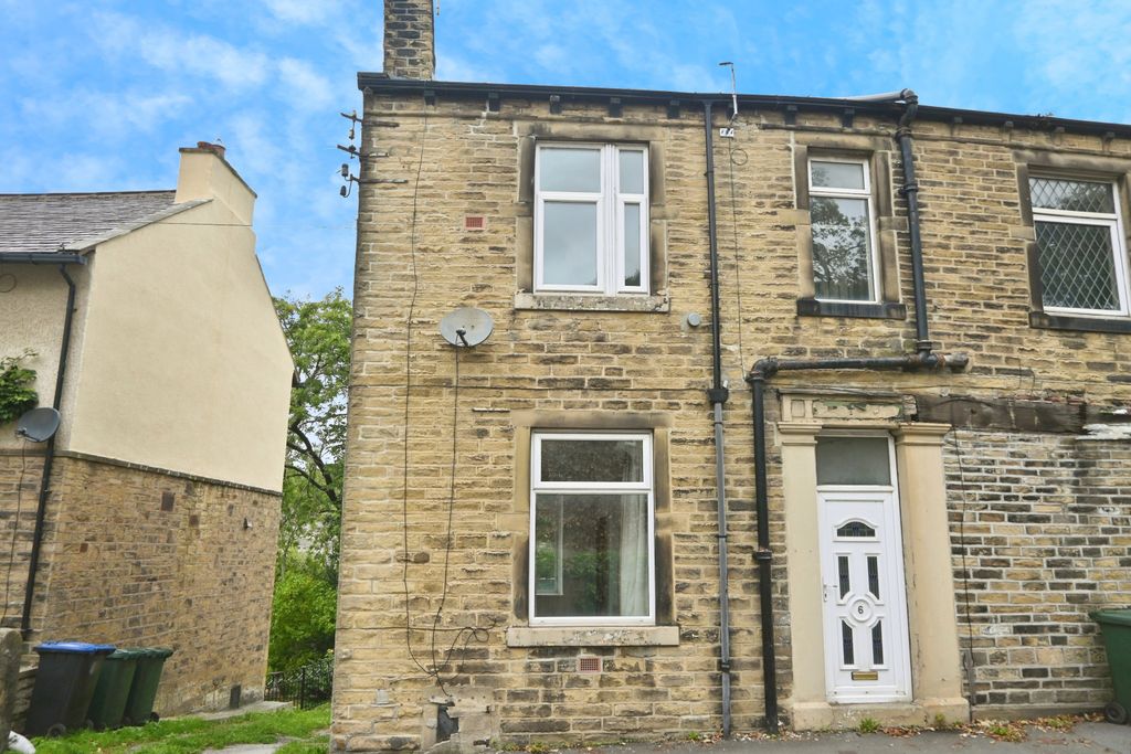 Property photo 1 of 9