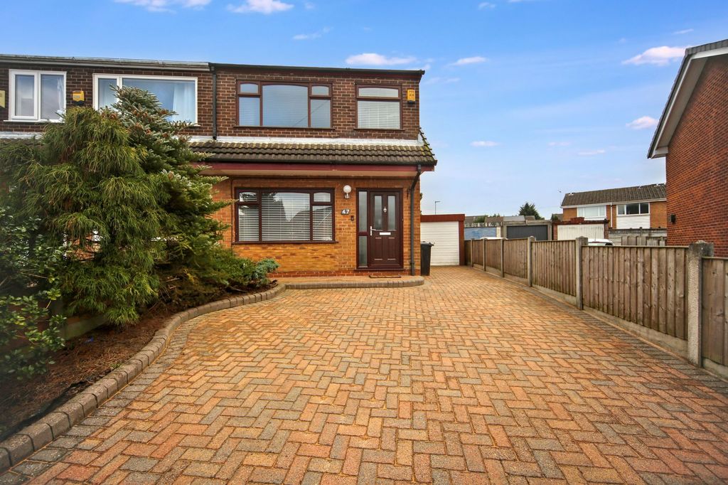 Property photo 1 of 24