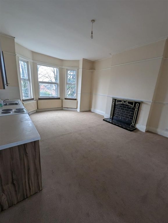 Property photo 2 of 7 Ef5Hadhphuej9uK0Owmr7Q.Jpg