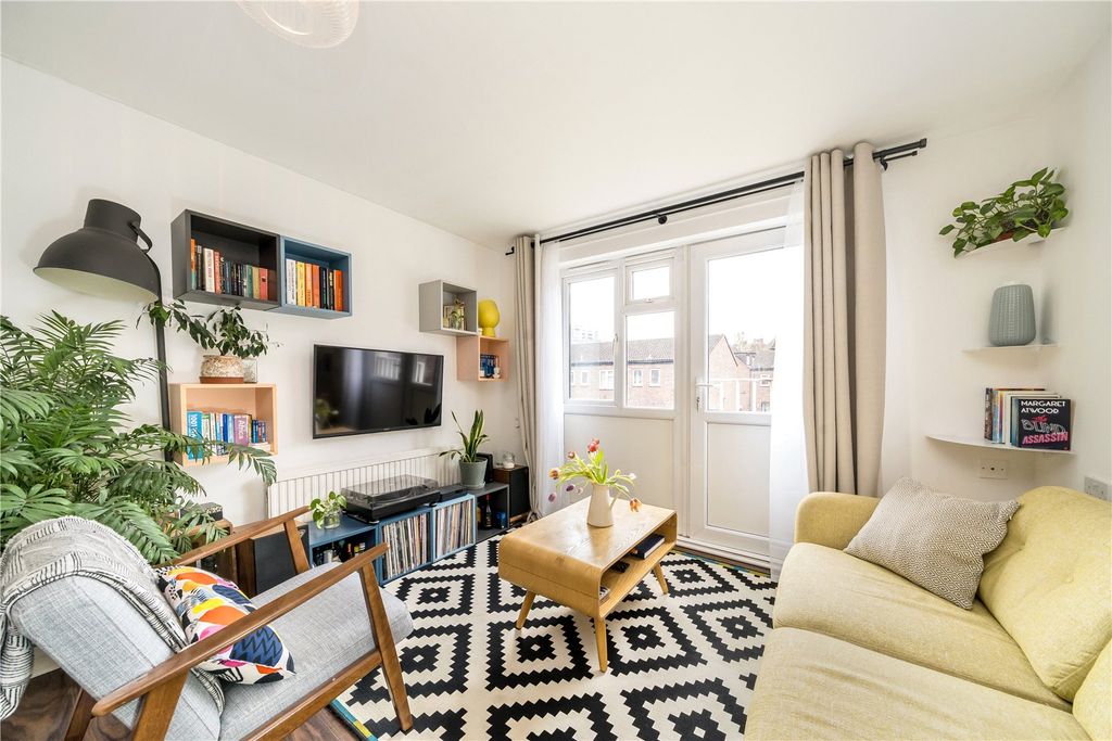 Property photo 3 of 12 Picture No. 06