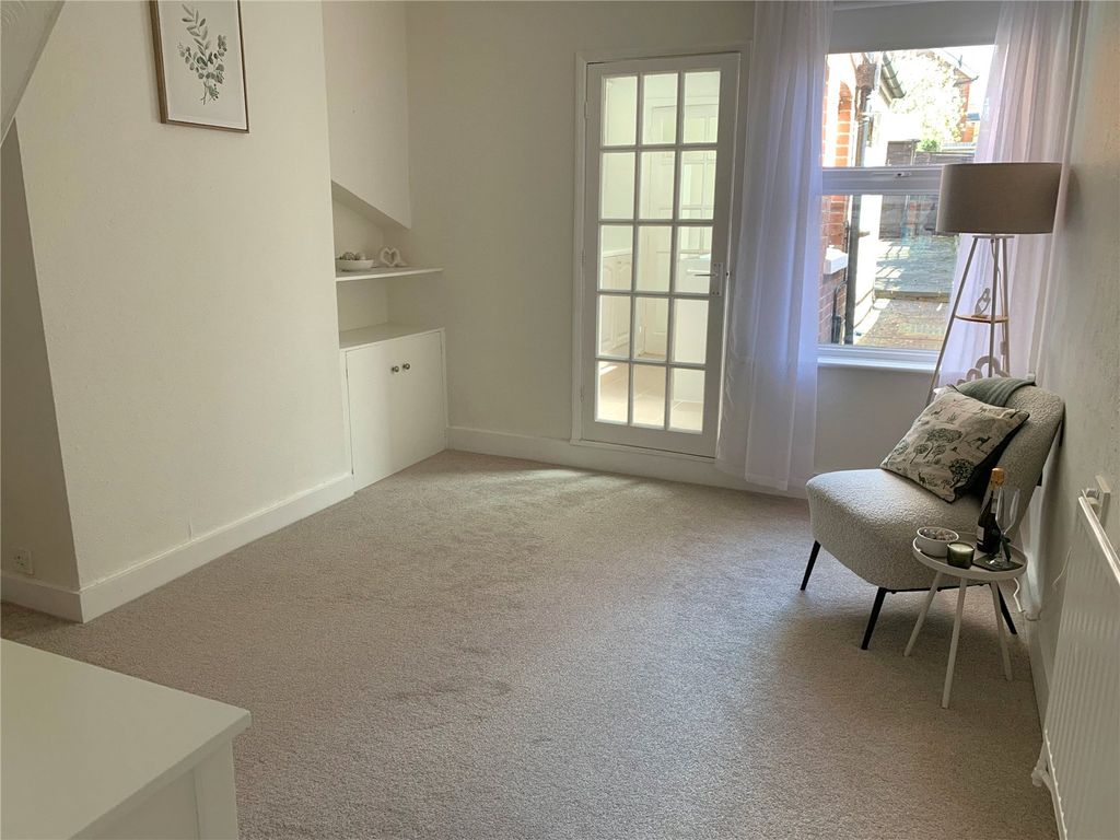 Property photo 2 of 14 Dining Room