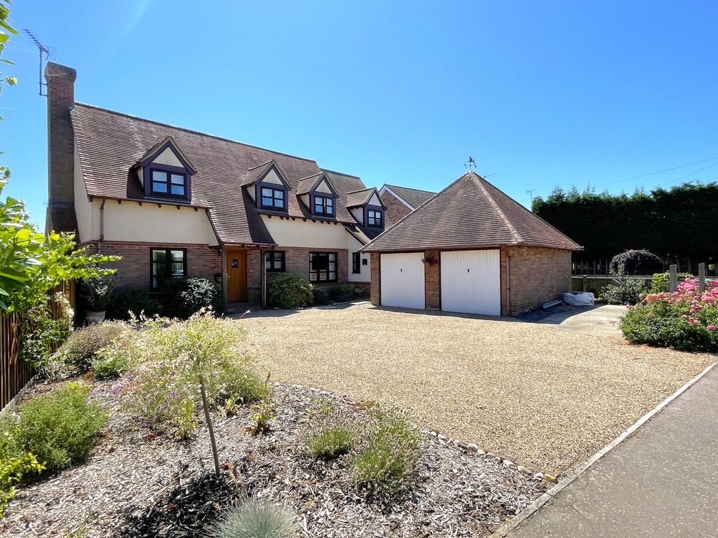 Property photo 1 of 23 Img_6117