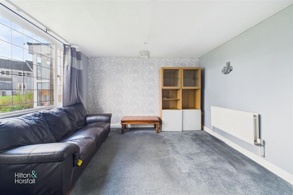 Property photo 3 of 13 Brownhill Avenue