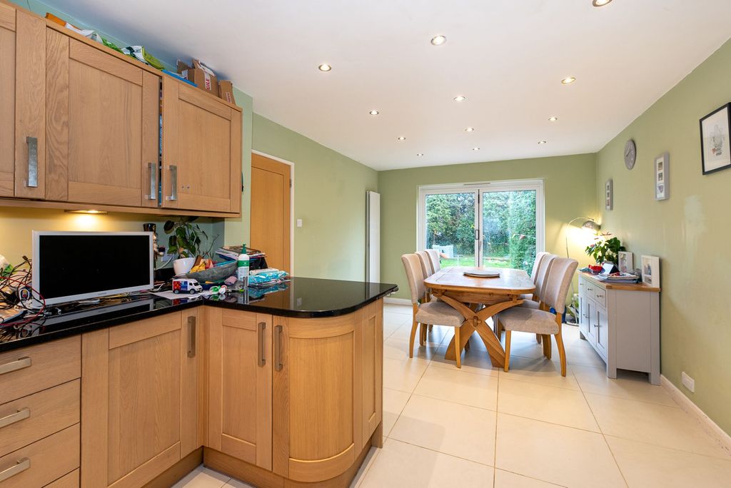 Property photo 1 of 26