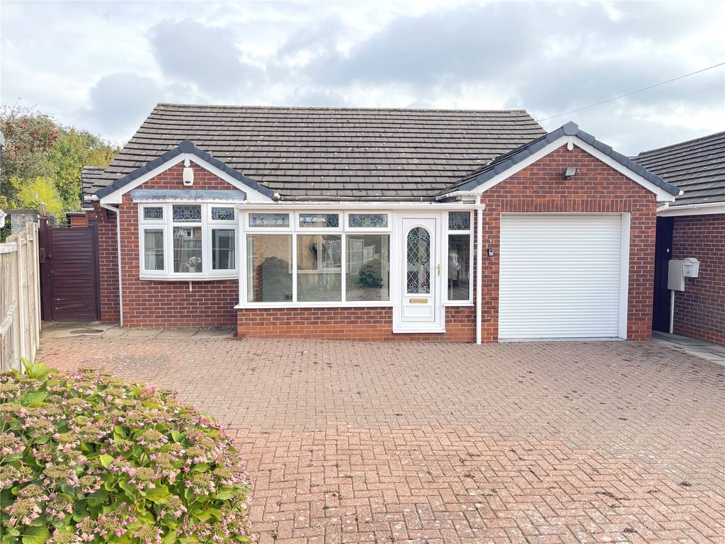 Property photo 1 of 16 Front