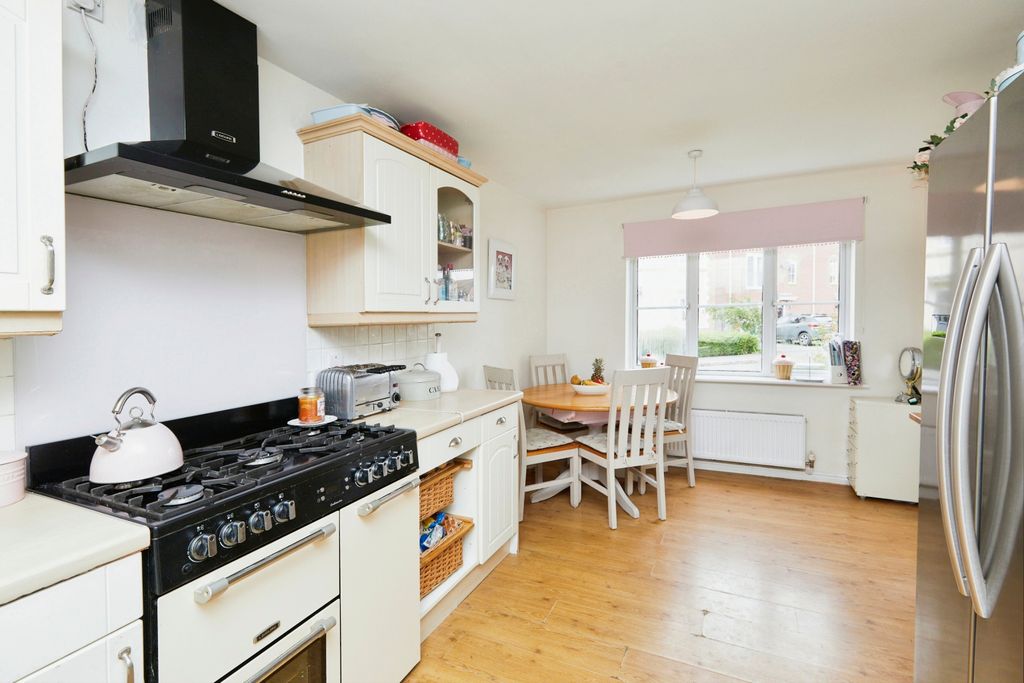 Property photo 2 of 26 _c0A3159