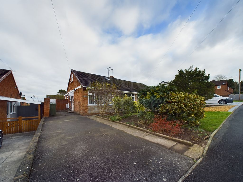 Property photo 2 of 33 Cam02179G0-Pr0128-Still001.Jpg