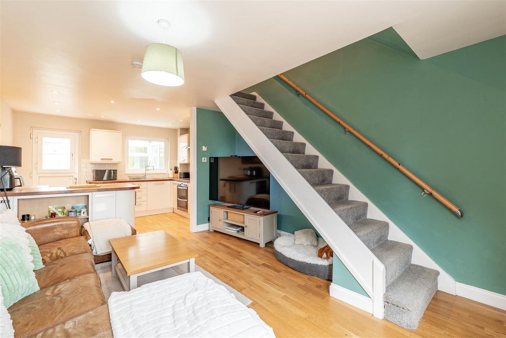 Property photo 2 of 19 Lounge/Kitchen/Diner