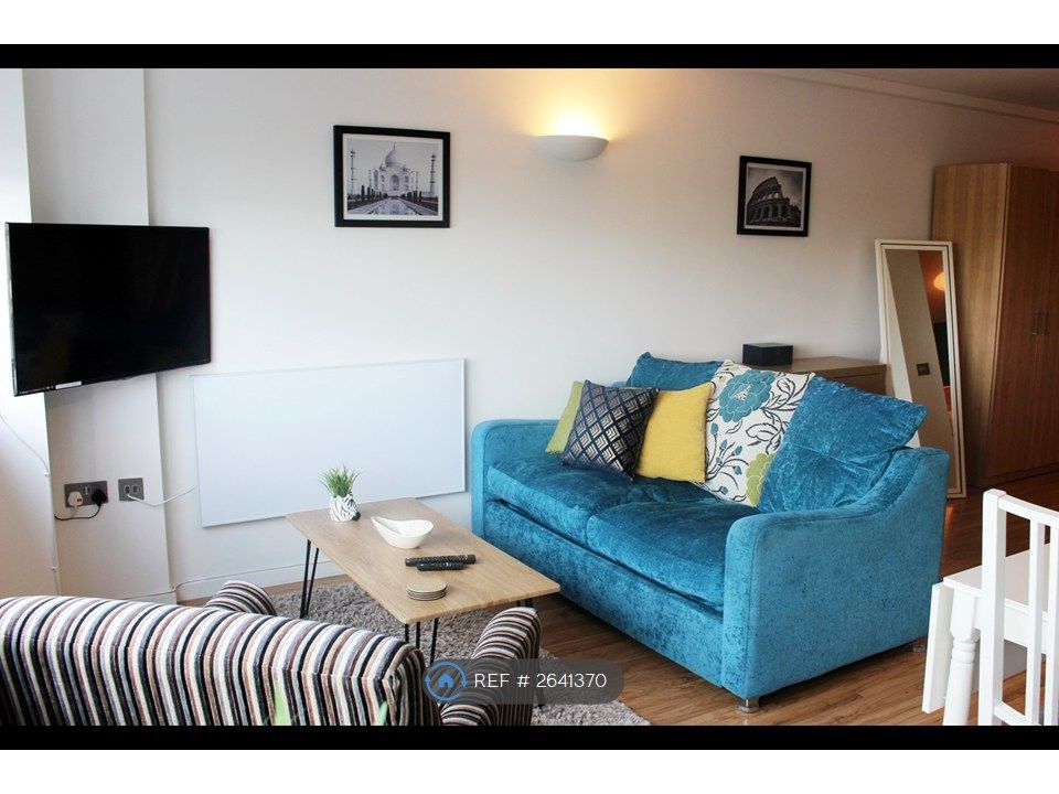 Property photo 3 of 9