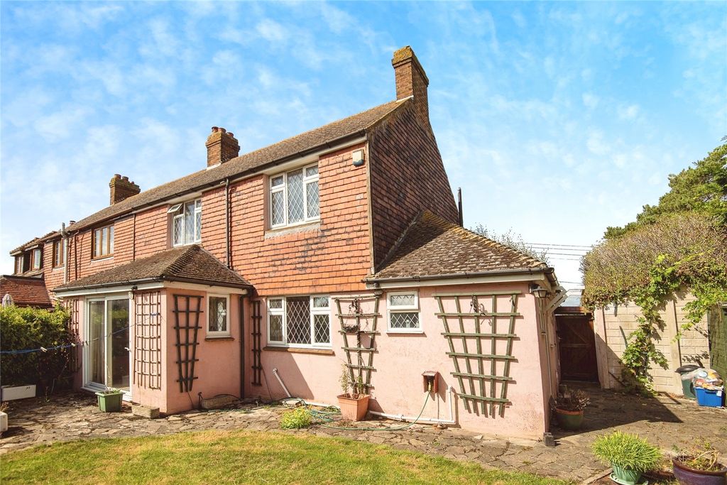 Property photo 2 of 17 Picture No. 13