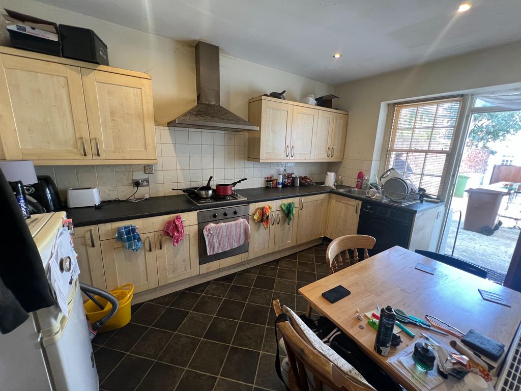 Property photo 3 of 17 Img_1635.Jpg