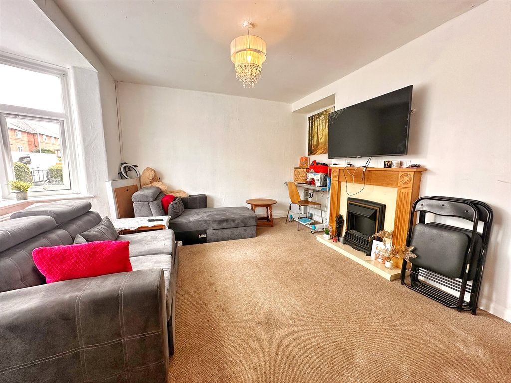 Property photo 3 of 14 Picture No. 07