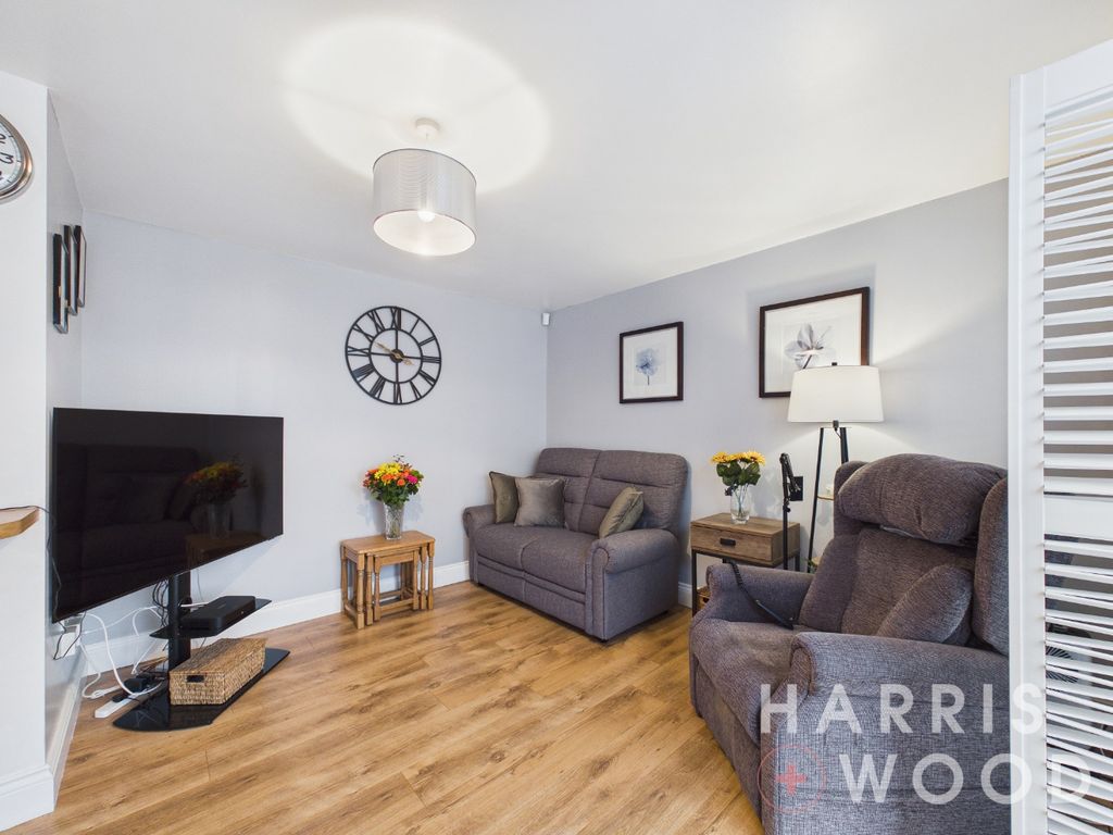 Property photo 3 of 19 4853816