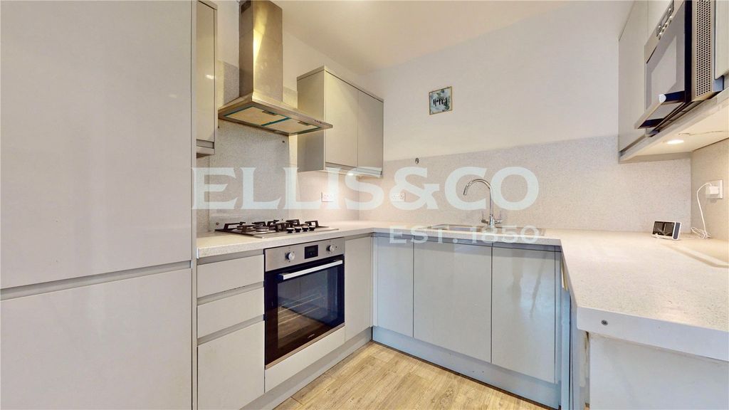 Property photo 2 of 13 Picture No. 06