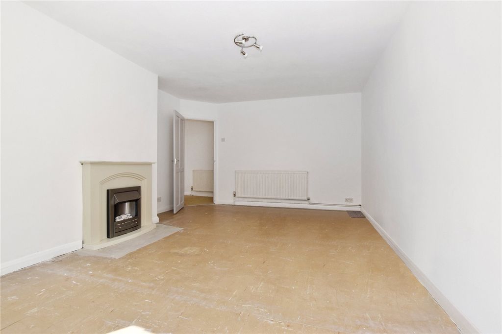 Property photo 2 of 11 Picture No. 02