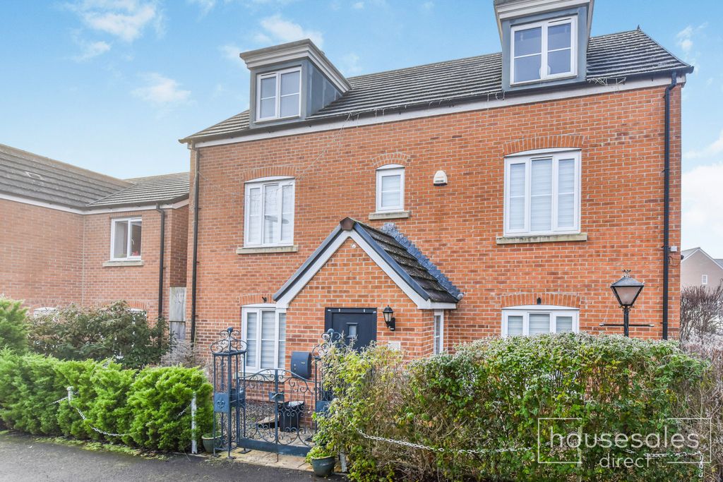 Property photo 1 of 19