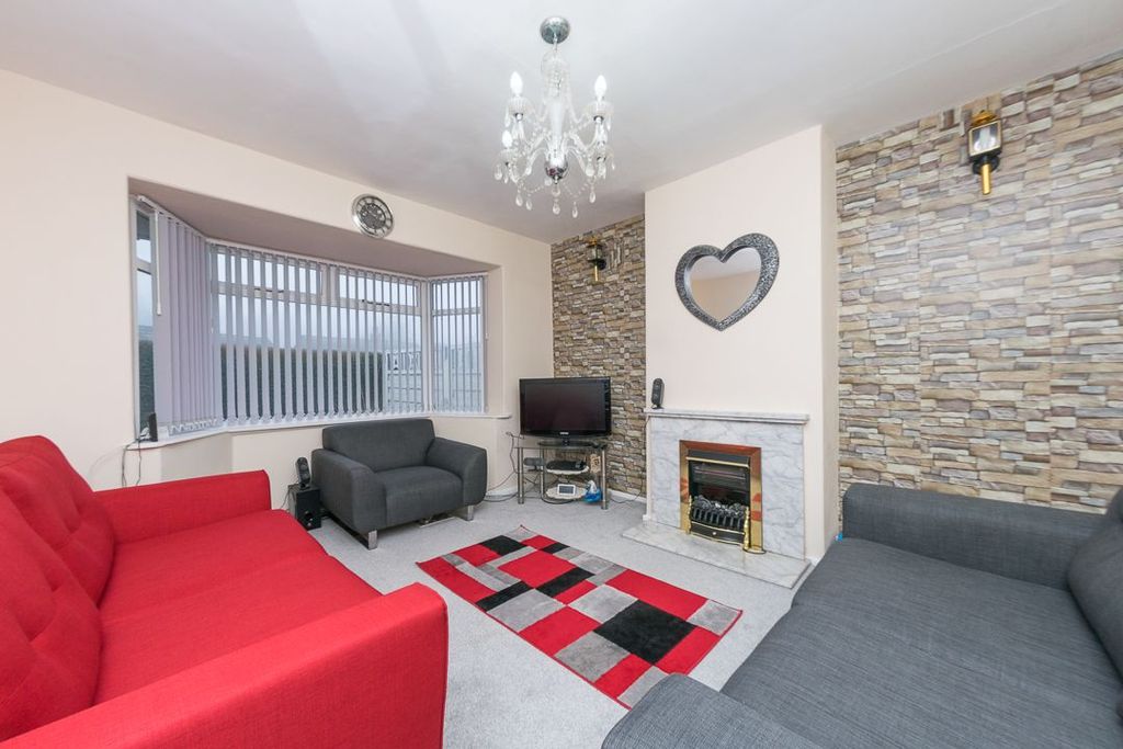 Property photo 3 of 25