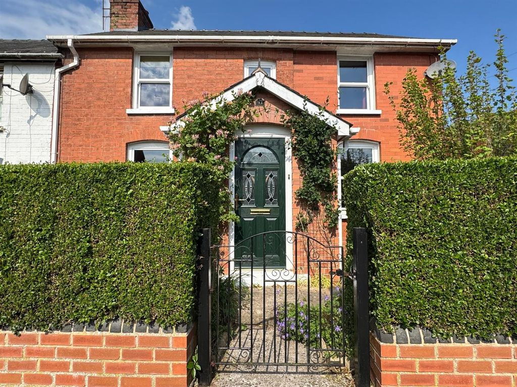 Property photo 1 of 20