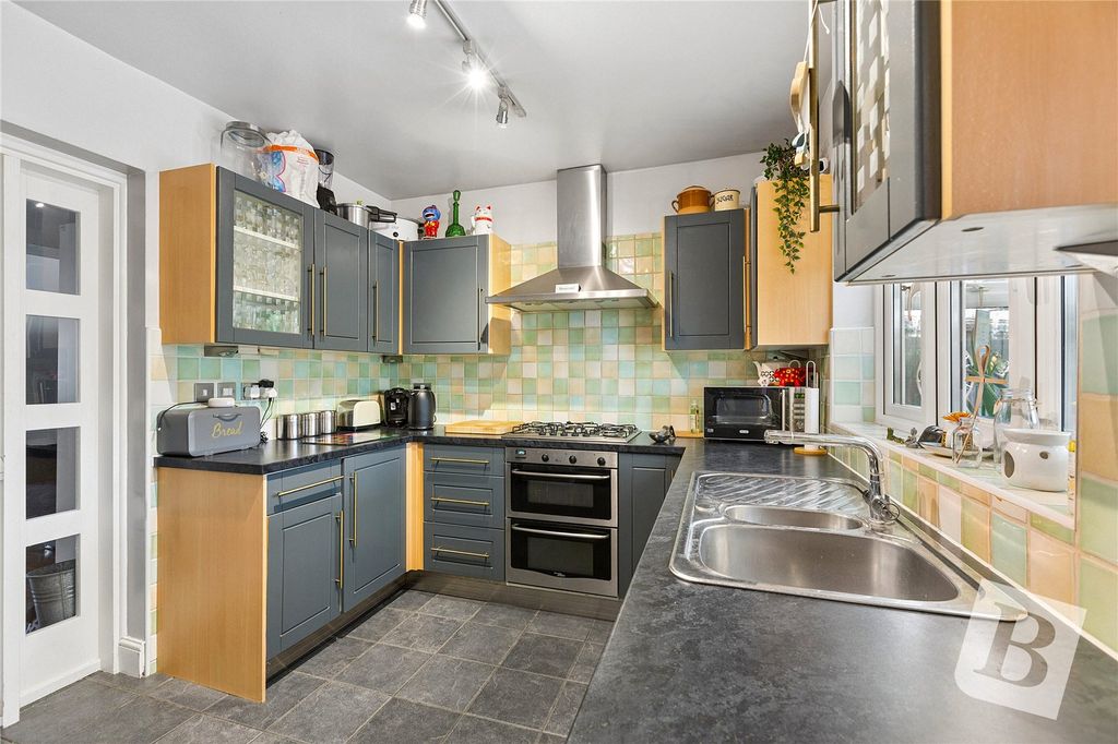 Property photo 1 of 14 Kitchen