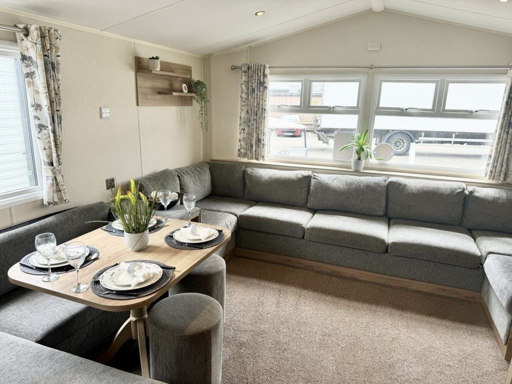 Property photo 1 of 6 Car0060655 - Static Caravan