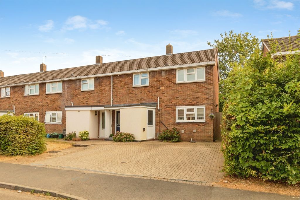 Property photo 1 of 17