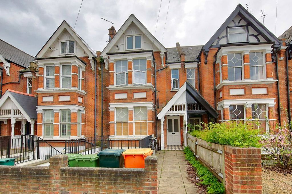 Property photo 1 of 7