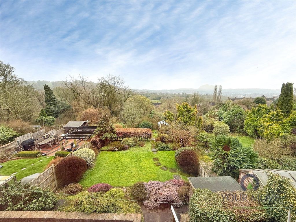 Property photo 2 of 13 Picture No. 21
