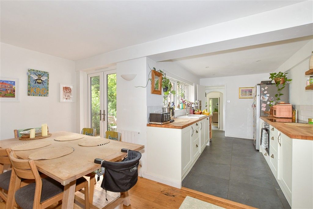 Property photo 3 of 19 Kitchen/Diner