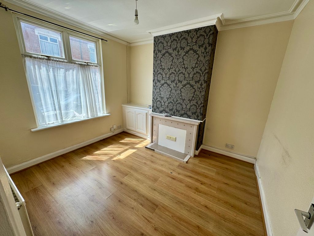 Property photo 2 of 7 Img_7891