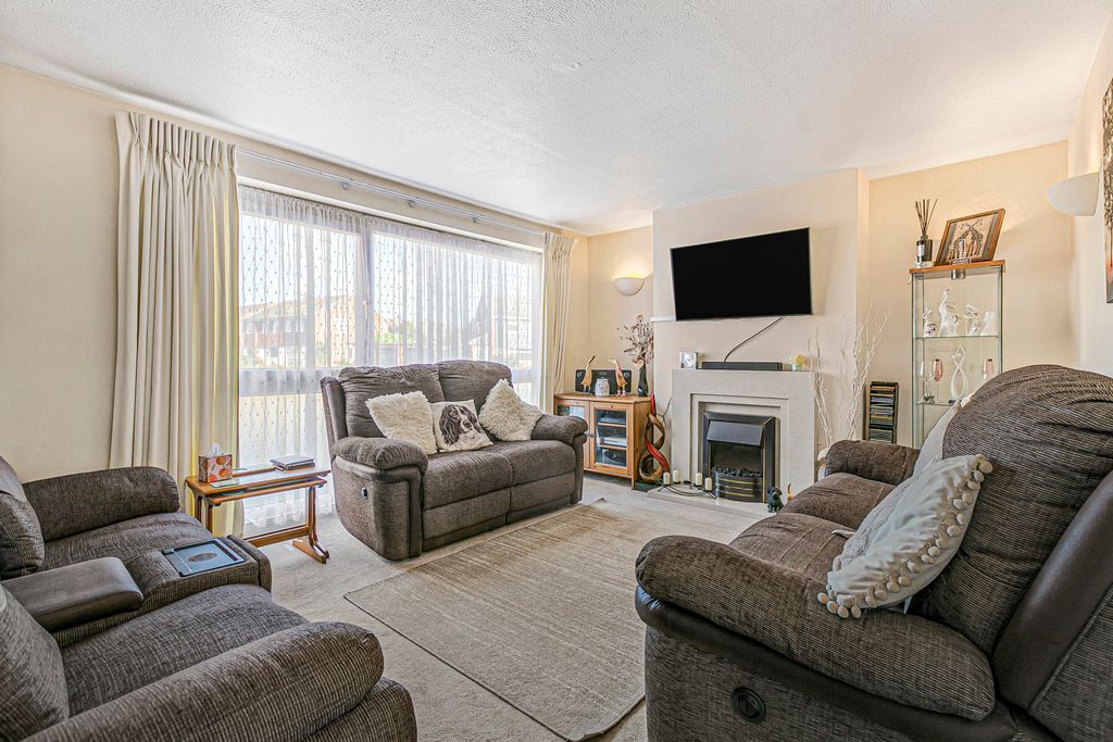 Property photo 2 of 15 Reception Room