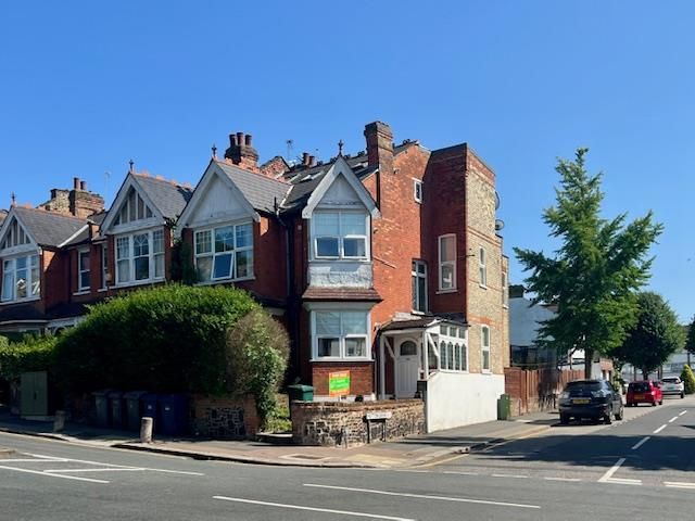 Property photo 1 of 6