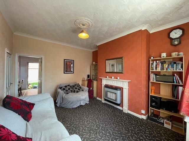 Property photo 3 of 13 Lounge.Jpg