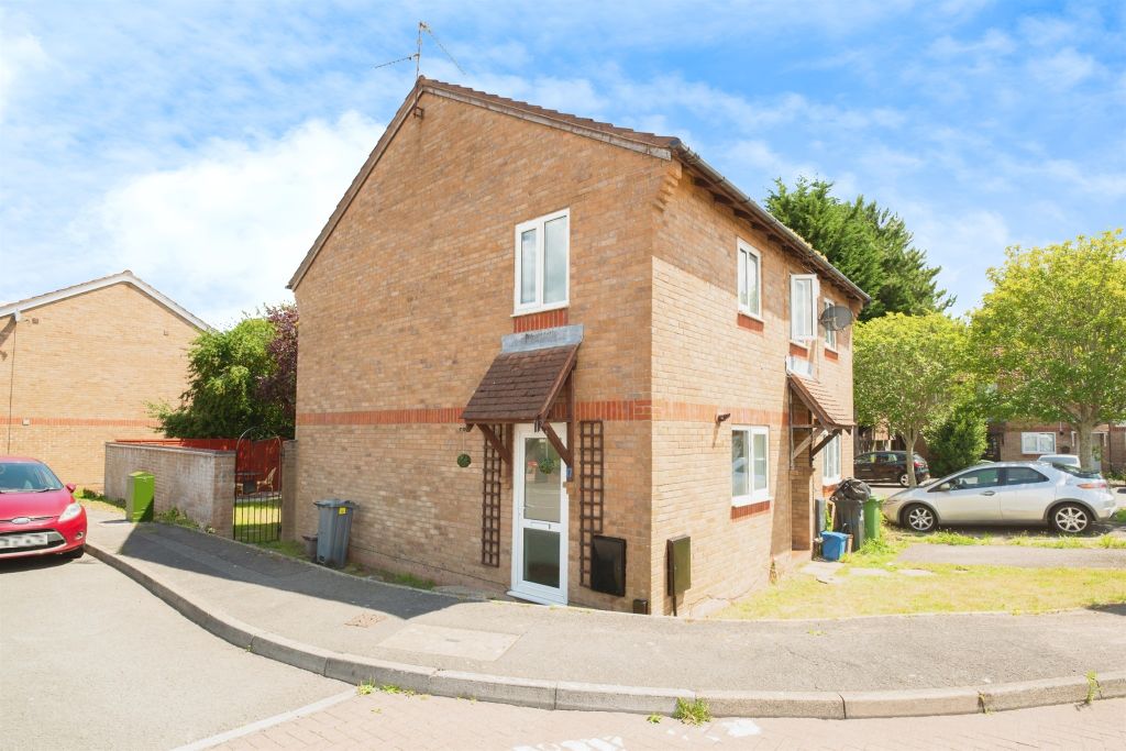 Property photo 1 of 11