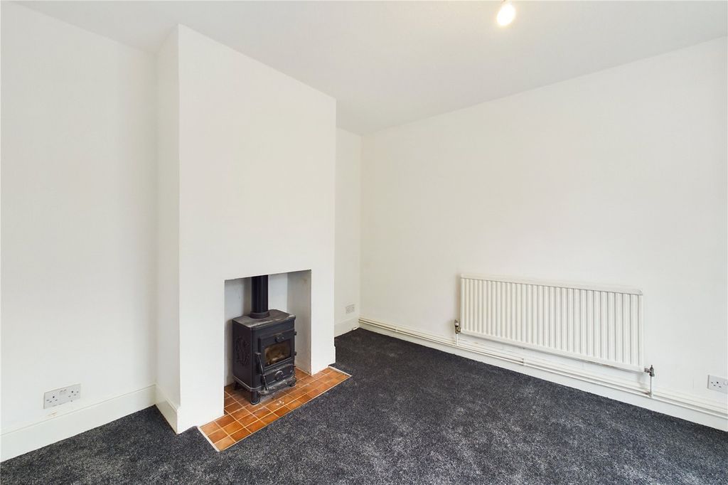 Property photo 2 of 15 Living Room