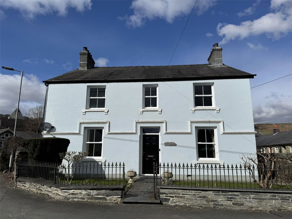 Property photo 1 of 22 Picture No. 02