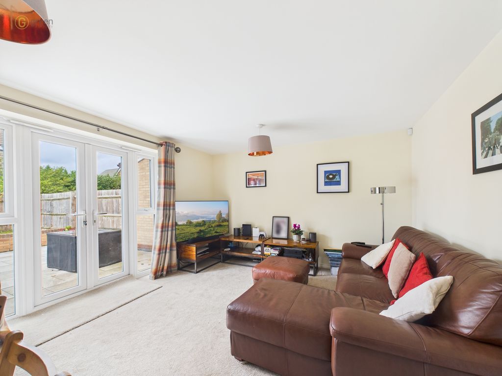 Property photo 2 of 21 Cam04914G0-Pr0295-Still003