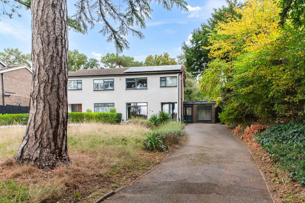 Property photo 1 of 25