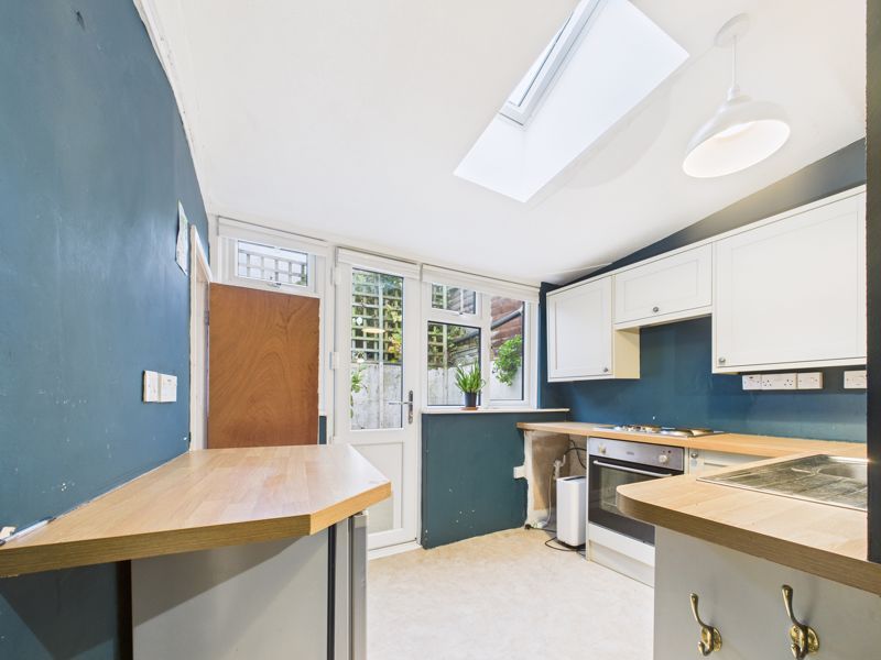 Property photo 3 of 12 Photo 5