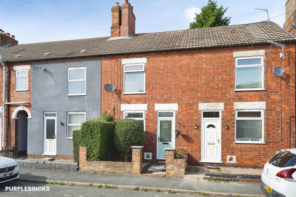 Property photo 2 of 35