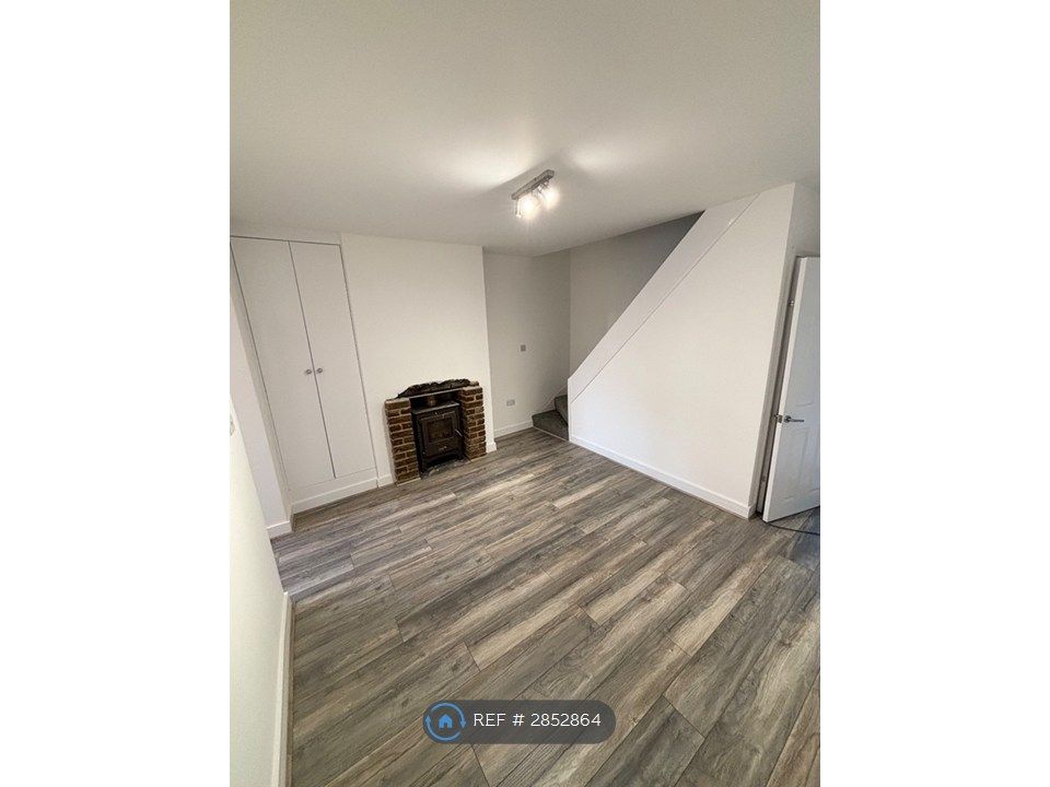 Property photo 2 of 18 Dinning Area