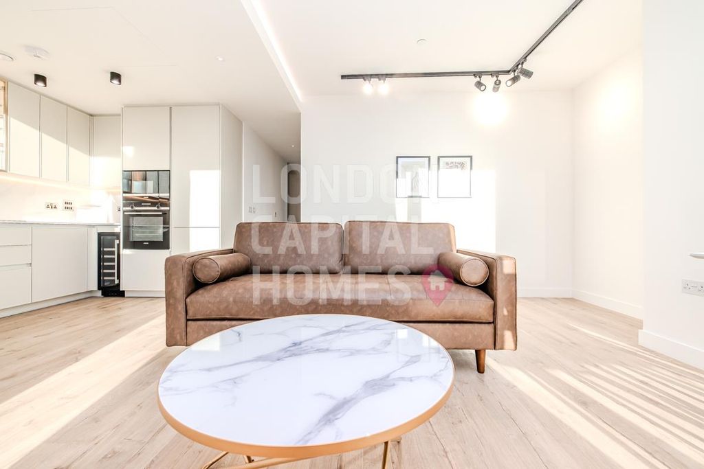 Property photo 2 of 13 23091413.Jpg