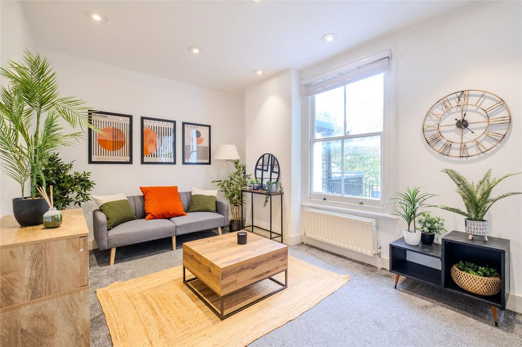 Property photo 1 of 8 Picture No. 02