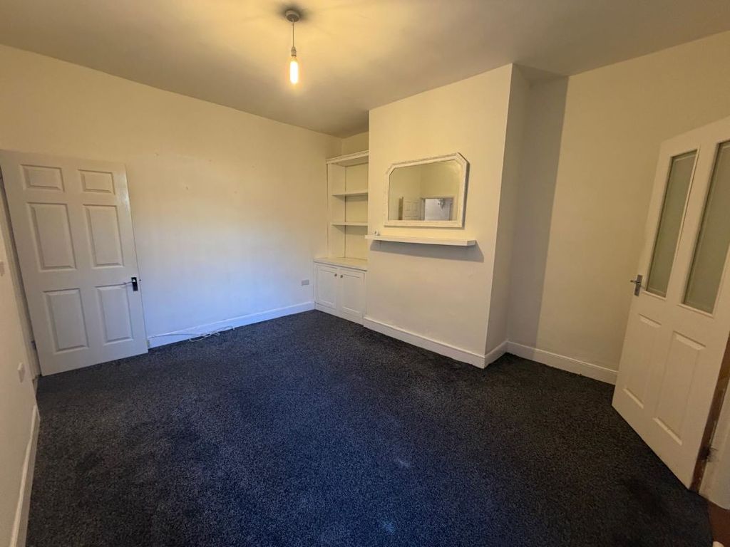 Property photo 2 of 10 Image 2