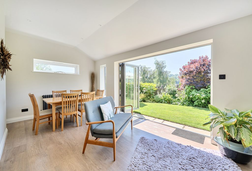 Property photo 3 of 23 1482785-13-6A3E6E...