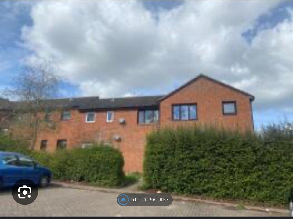 Property photo 1 of 5