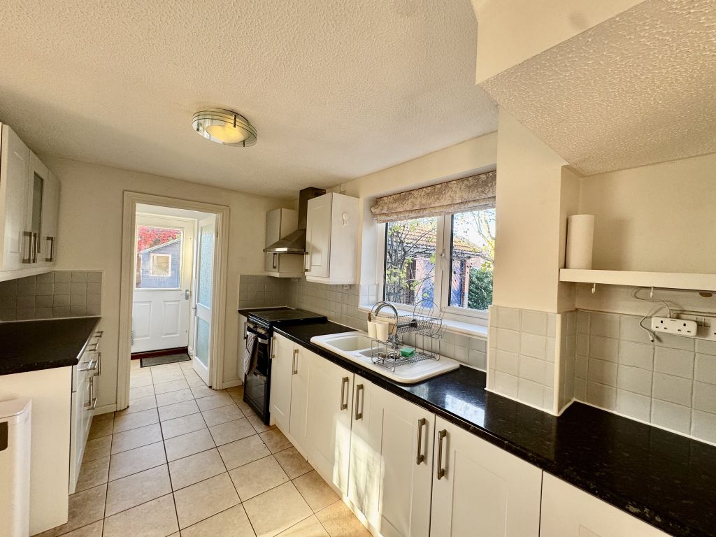 Property photo 3 of 21