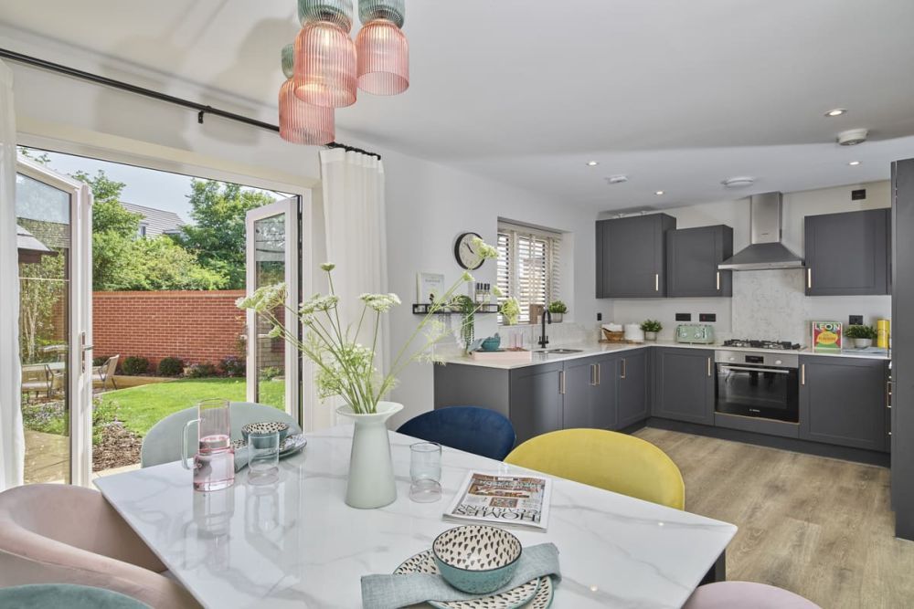 Property photo 2 of 10 Chesham Kitchen Dining Area