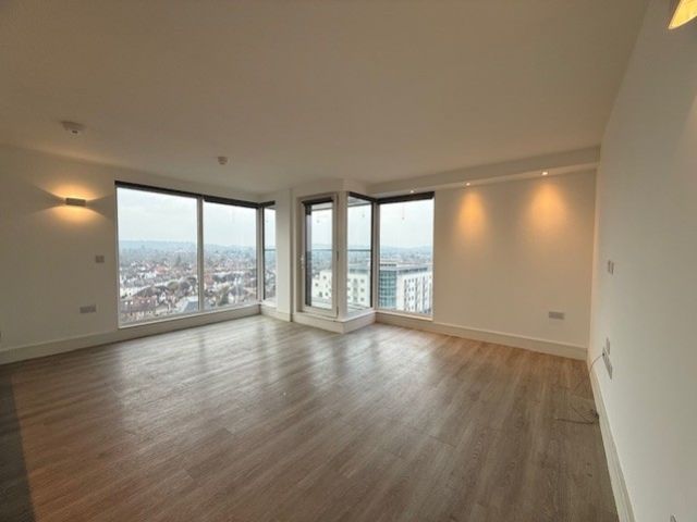 Property photo 1 of 8 6