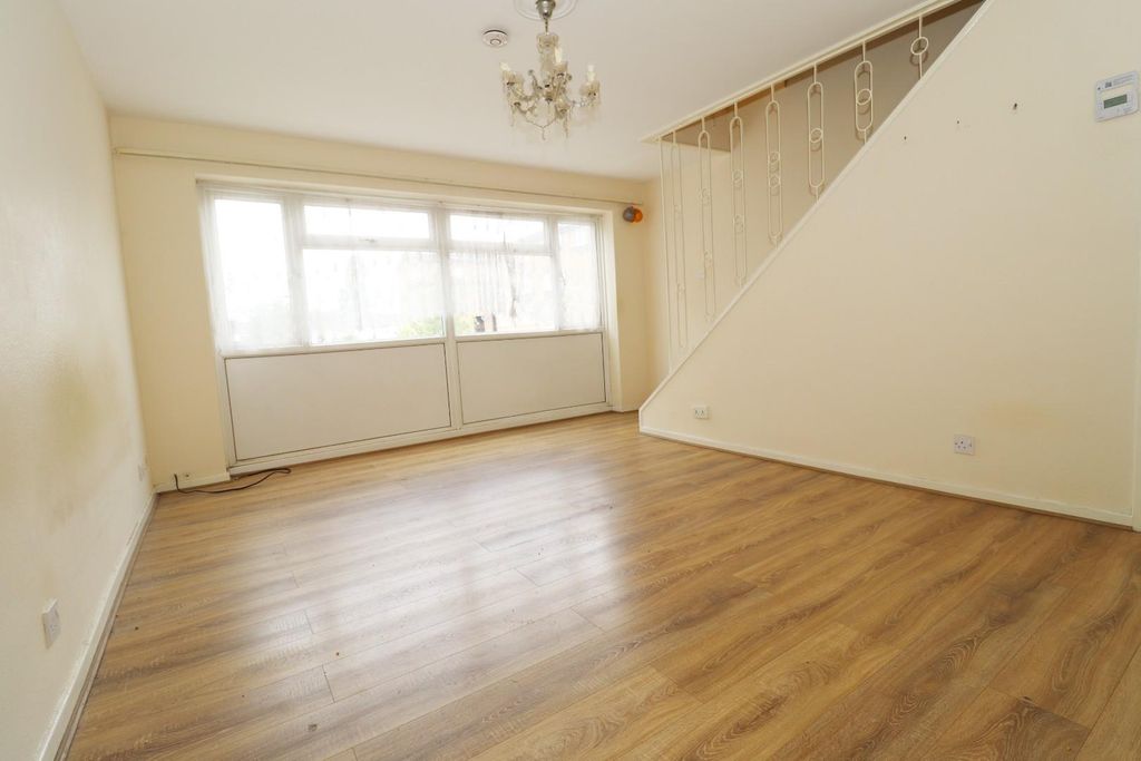 Property photo 1 of 11 Img_6294 E.Jpg